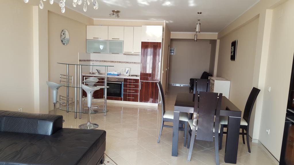 Kapriz Apartments Utjeha Luaran gambar